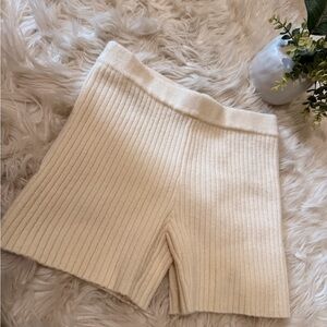 Zara High Waist Cream Knit Shorts